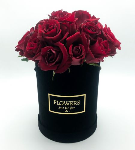 Czerwone róże w czarnym pudełku "L"
