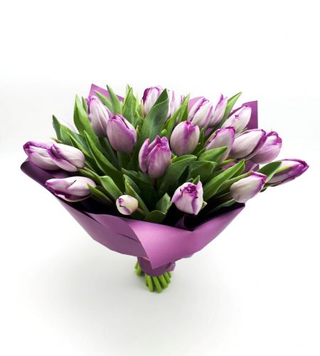Bukiet "Fioletowe tulipany w papierze" midi